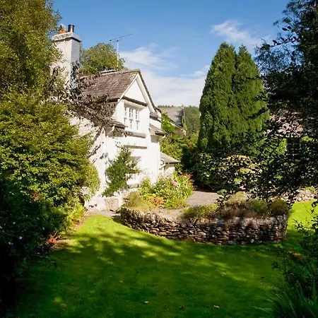 Bowness-on-windermere Sleeps 10 With Wifi * Боунес-он-Уиндермер